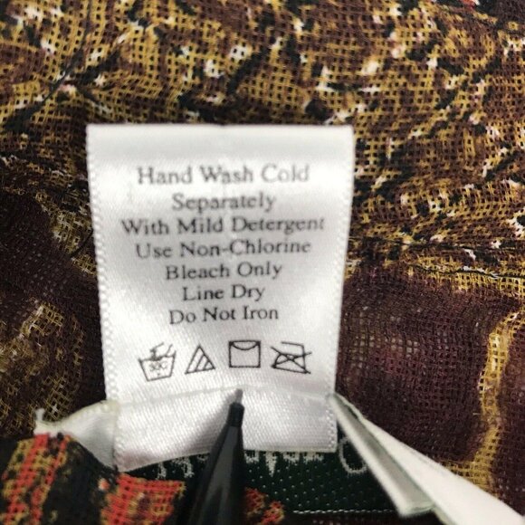 Coldwater Creek L Tribal Print Button Down Shirt Tribal Print Long Sleeve Beaded - Picture 8 of 11